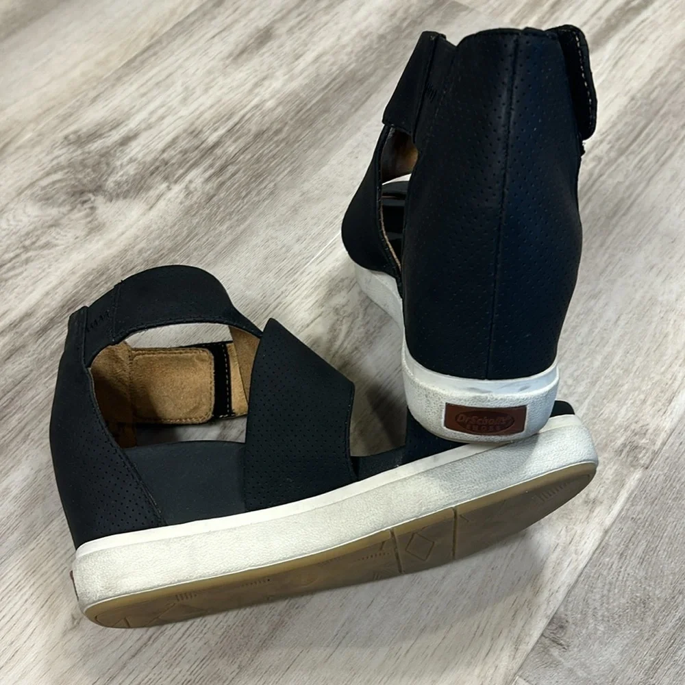 Dr. Scholl’s Sheena Comfort Wedge Strappy Sandals / Smooth Black | Women’s Sz 8M